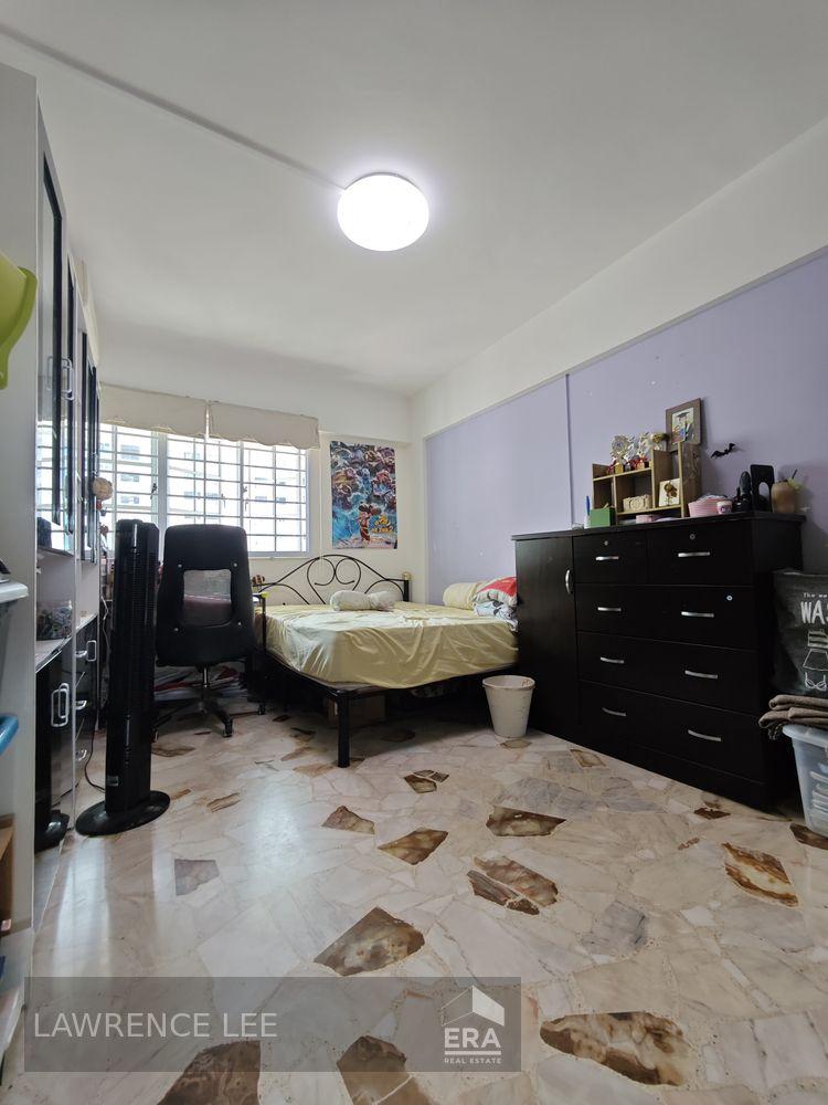HDB - 3 room for Sale: Serangoon Avenue 4, Serangoon, D19, 550211