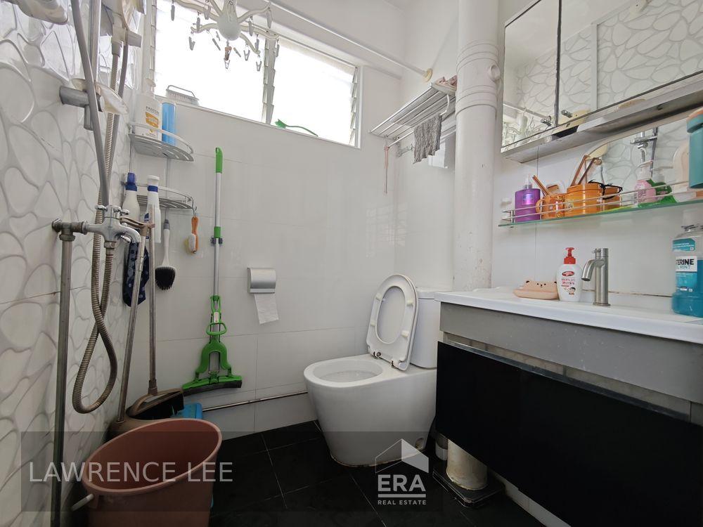 HDB - 3 room for Sale: Serangoon Avenue 4, Serangoon, D19, 550211