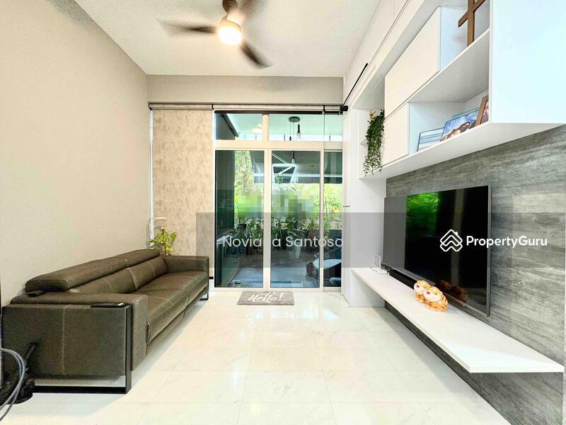 Prop-GPT: Condominium: D28  The Greenwich