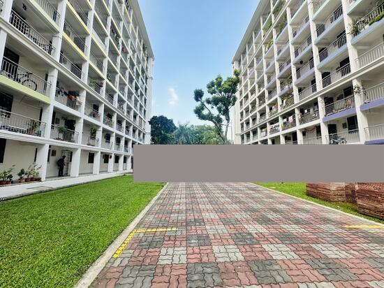 Prop-GPT: HDB Apartment: D15  4 Jalan Batu