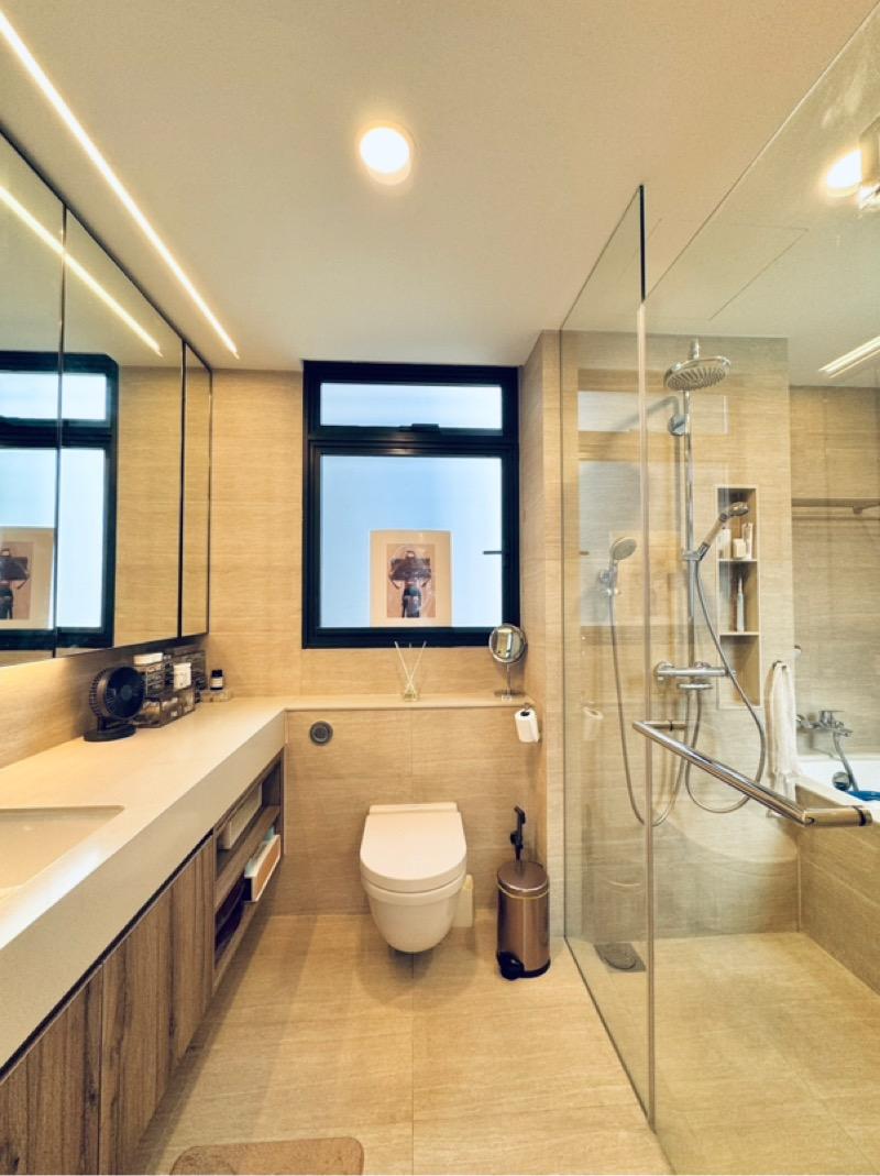 The Garden Residences Condominium For Sale, $3,200,000, 5 Bed 4 Bath 1,539 sqft $2,079.00 psf