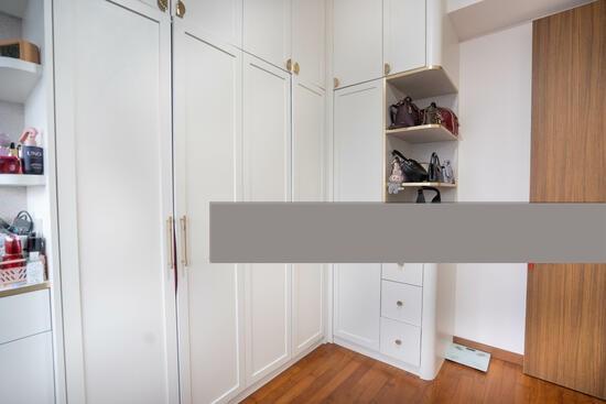 Stirling Residences Condominium For Sale, $1,500,000, 2 Bed 1 Bath 635 sqft $2,362.00 psf