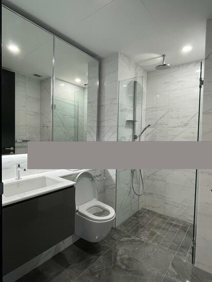 Condominium for Sale: D07, 189770