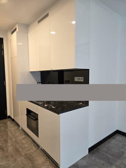 Condominium for Sale: D07, 189770
