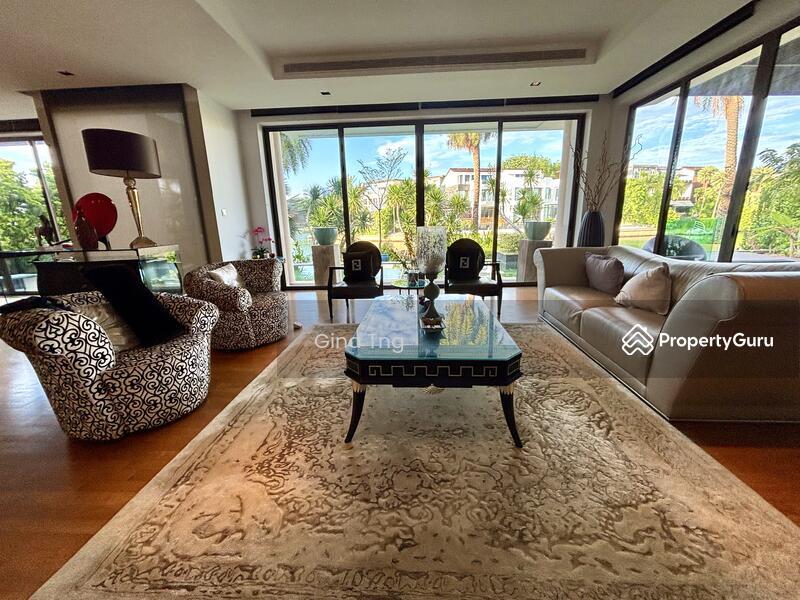 Bungalow for Sale: D04, 098000