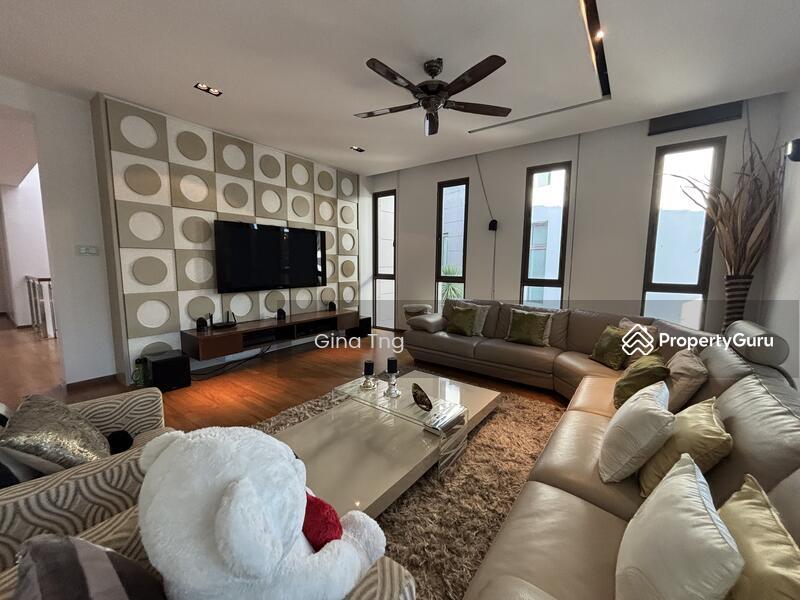Bungalow for Sale: D04, 098000