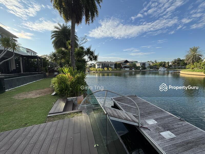 Bungalow for Sale: D04, 098000