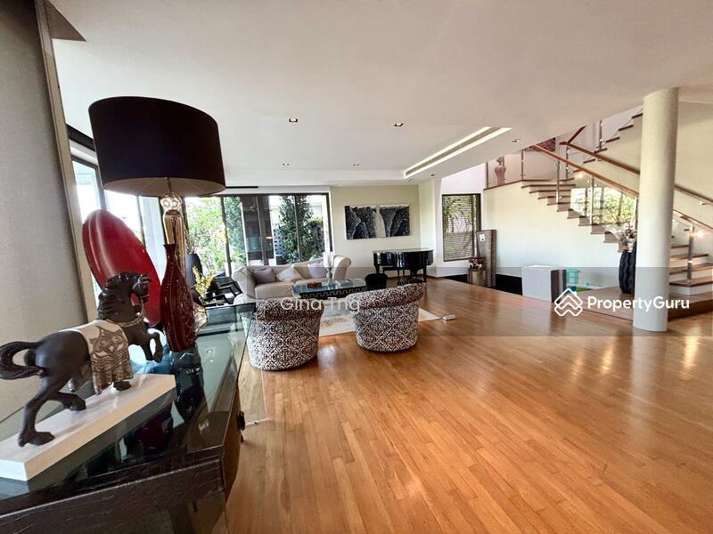 Bungalow for Sale: D04, 098000