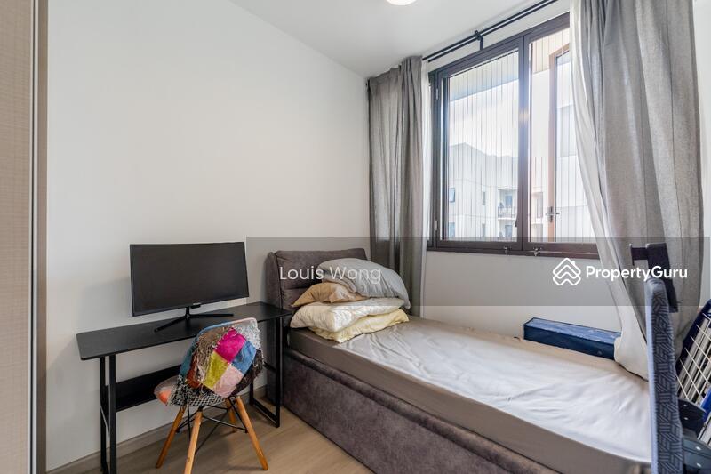 Condominium for Sale: D23, 677625