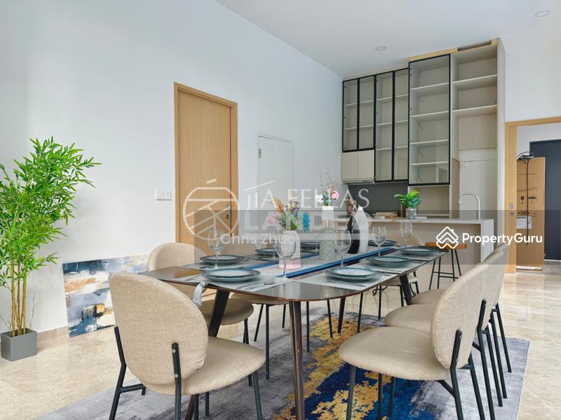 Semi-Detached for Sale: D27, 759111