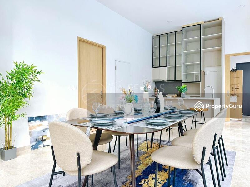 Semi-Detached for Sale: D27, 759111