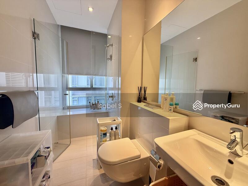 Condominium for Sale: D09, 239471