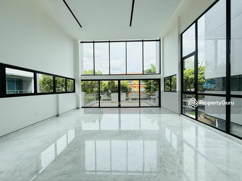 Detached for Sale: D19, 548115