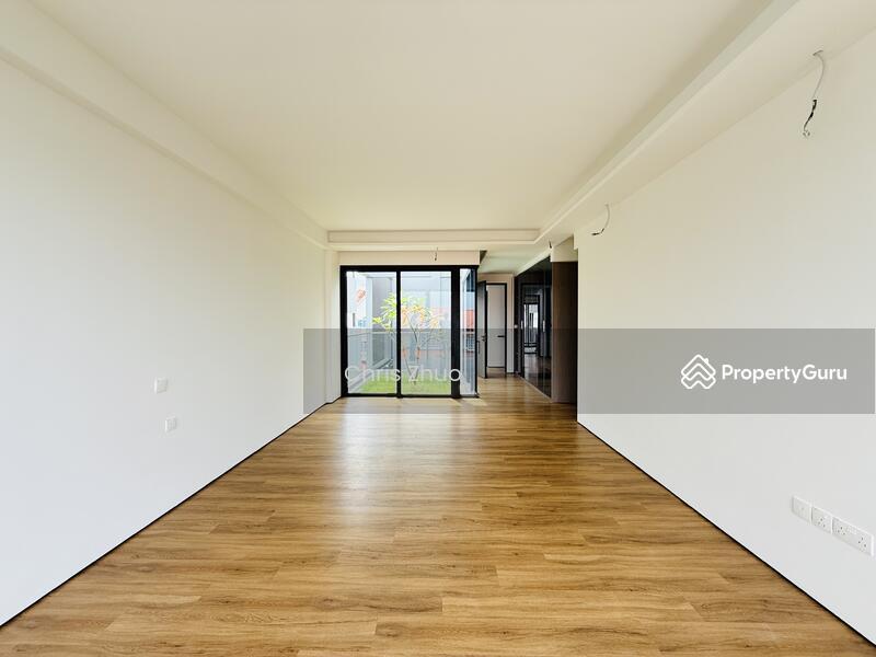 Detached for Sale: D19, 548115