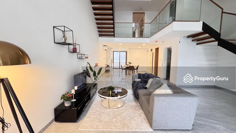 Terrace for Sale: D19, 558311