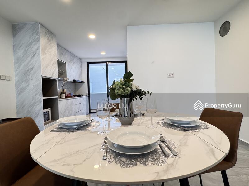 Terrace for Sale: D19, 558311