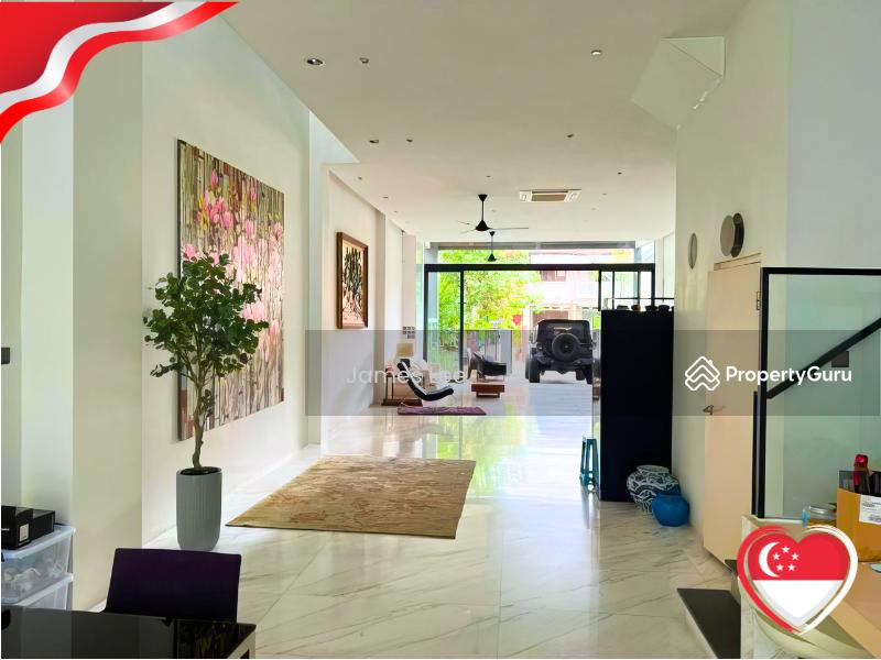 Prop-GPT: Terrace: D23 Hillview Price to Sell? Modern Terrace ? Move-In-Condition