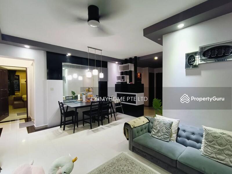 155 Rivervale Crescent