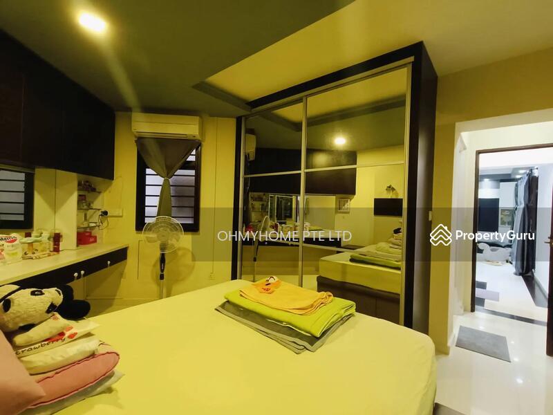 155 Rivervale Crescent