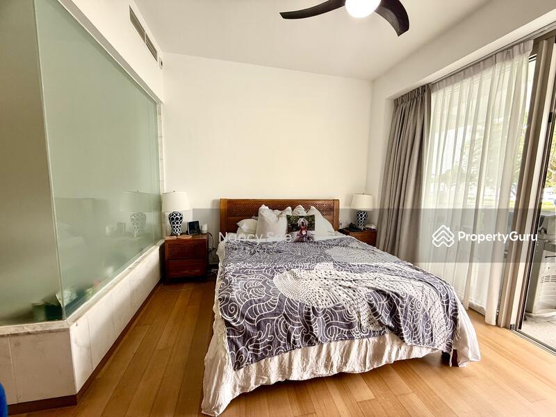 Condominium for Sale: D04, 098450