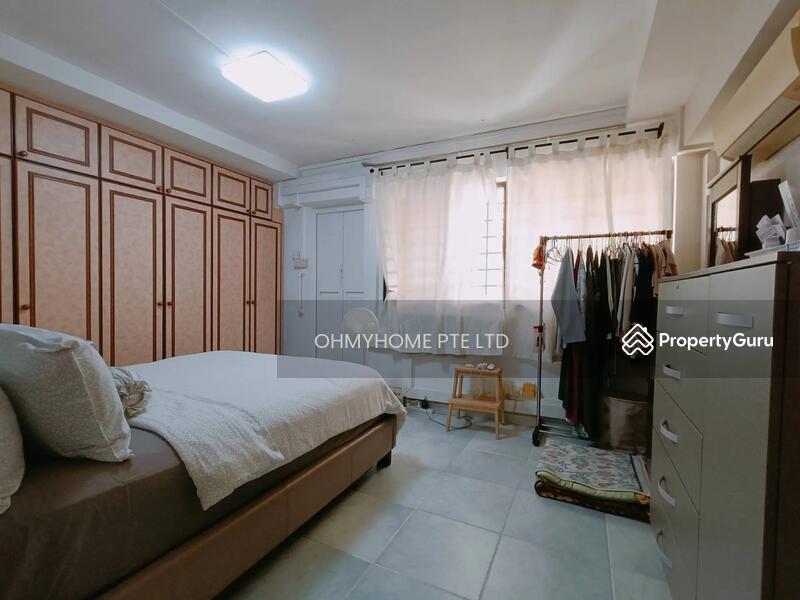 HDB Flat for Sale: D19, 550212