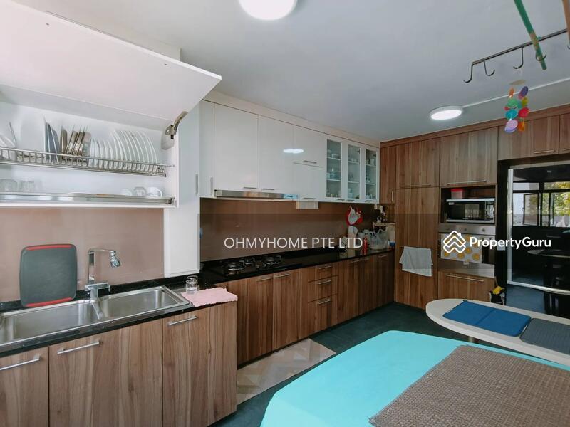 HDB Flat for Sale: D19, 550212