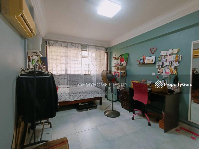 HDB Flat for Sale: D19, 550212