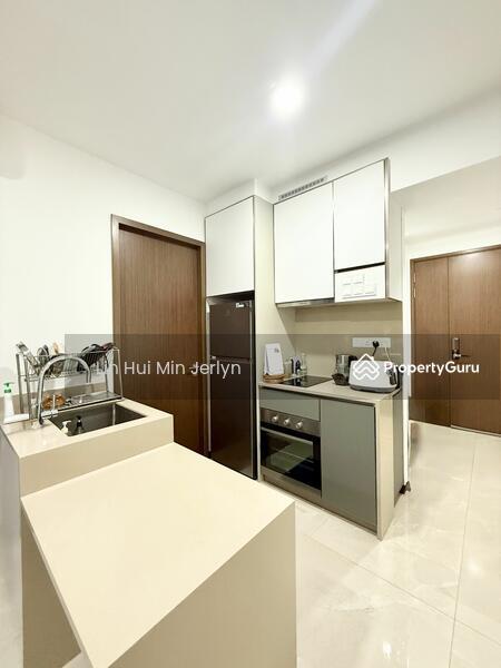 Condominium for Sale: D05, 119028