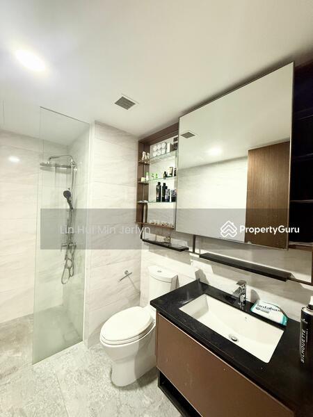 Condominium for Sale: D05, 119028