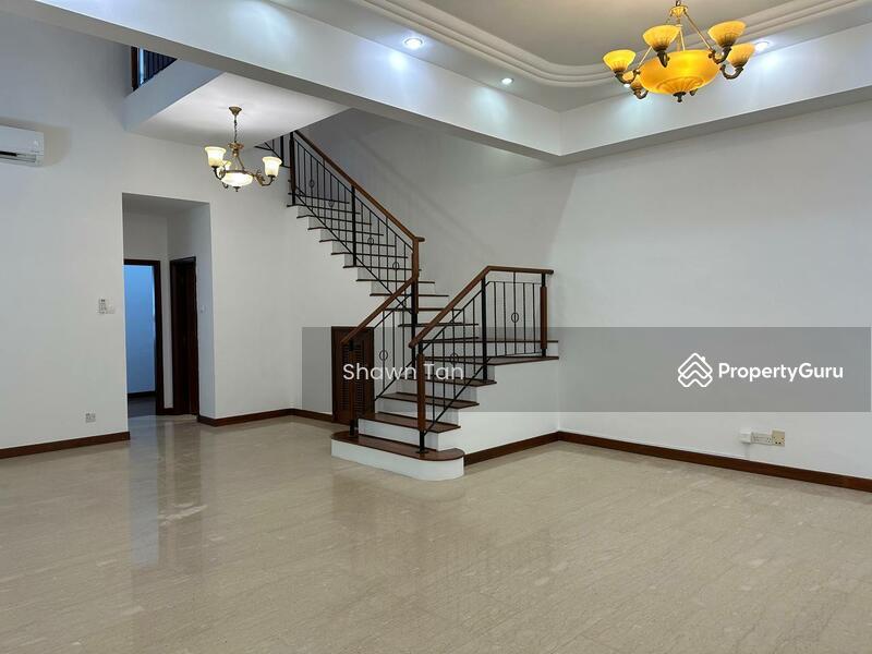 Prop-GPT: Terrace: D23 Bukit Batok Pavilion Rise | Inter Terrace | 5 Bedroom |