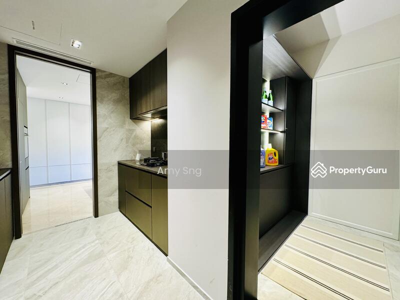 Condominium for Sale: D15, 438670