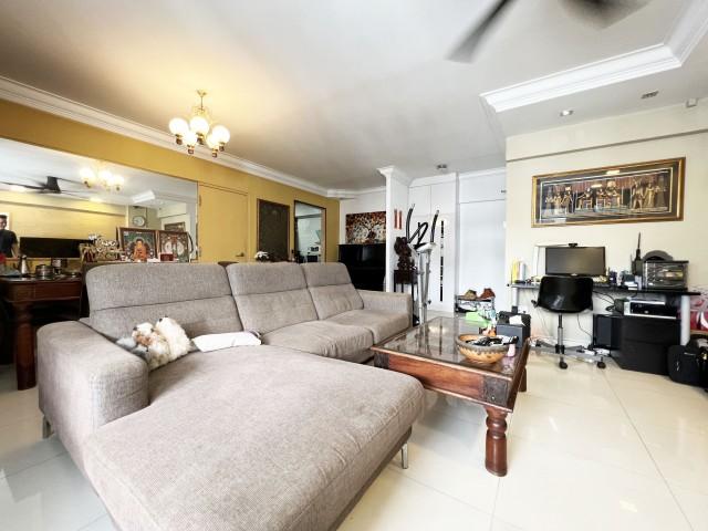 Prop-GPT: HDB Apartment: D23  623 Senja Road
