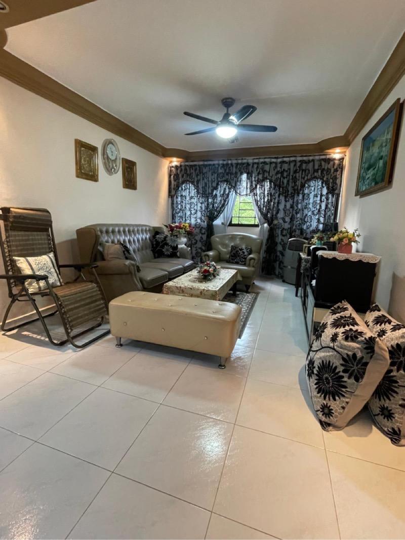 Prop-GPT: HDB Apartment: D27 Yishun 175 Yishun Avenue 7