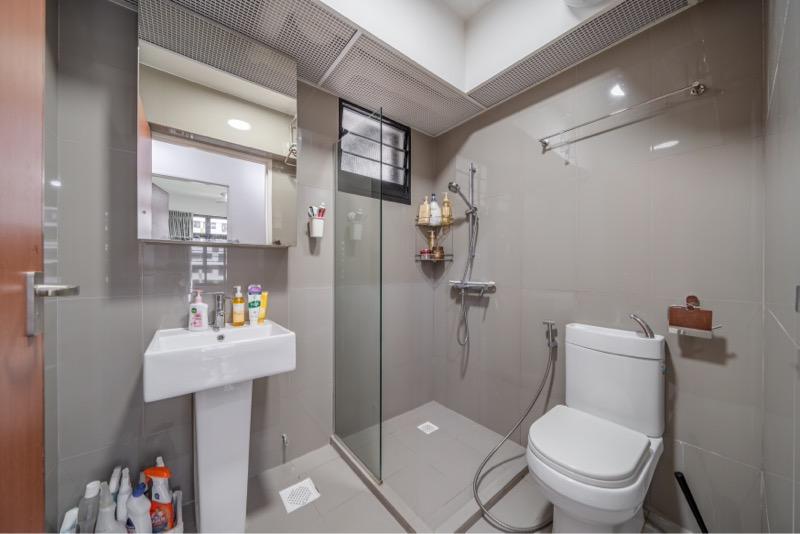 HDB Apartment for Sale: D18, 521605