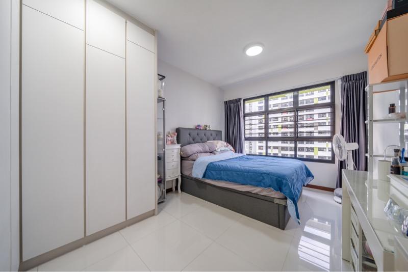 HDB Apartment for Sale: D18, 521605