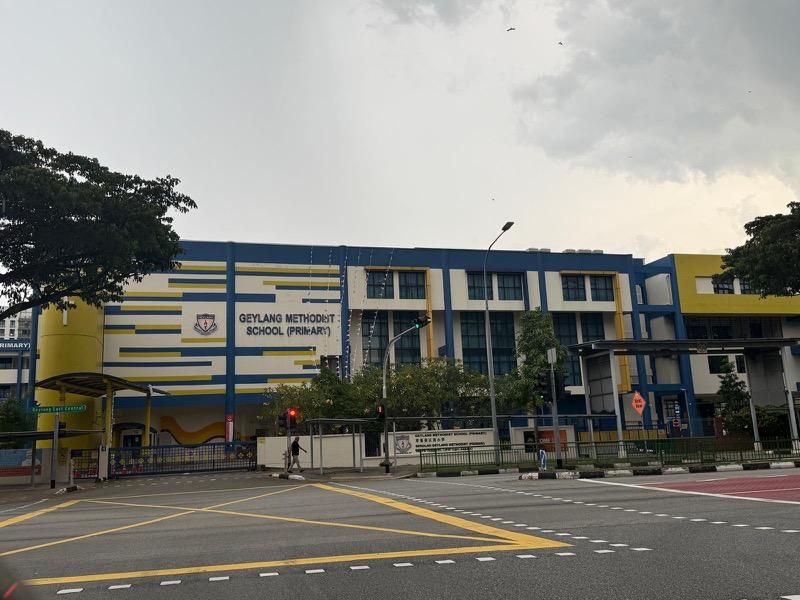 101 Aljunied Crescent HDB Apartment For Sale, $628,888, 3 Bed 2 Bath 990 sqft $635.00 psf