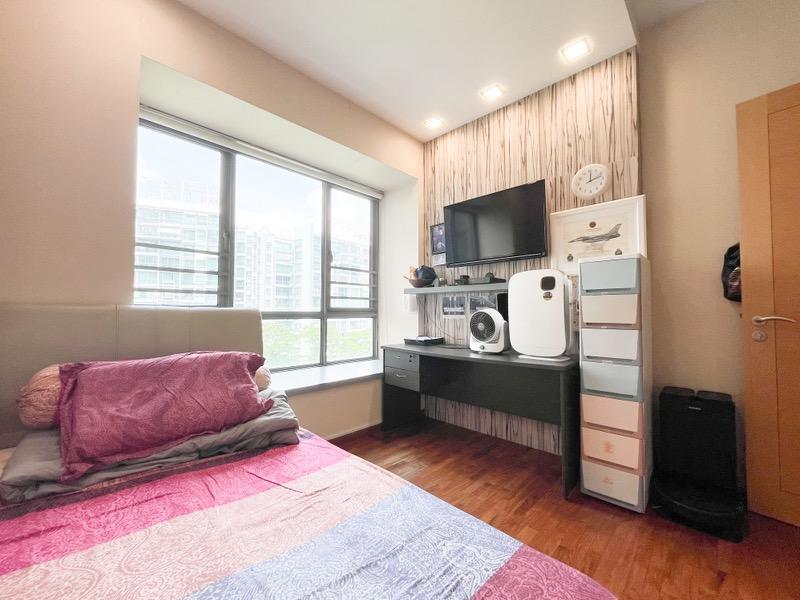 The Infiniti Condominium For Sale, $2,250,000, 3 Bed 3 Bath 1,259 sqft $1,787.00 psf