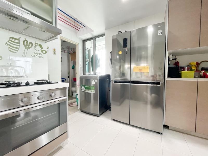 The Infiniti Condominium For Sale, $2,250,000, 3 Bed 3 Bath 1,259 sqft $1,787.00 psf