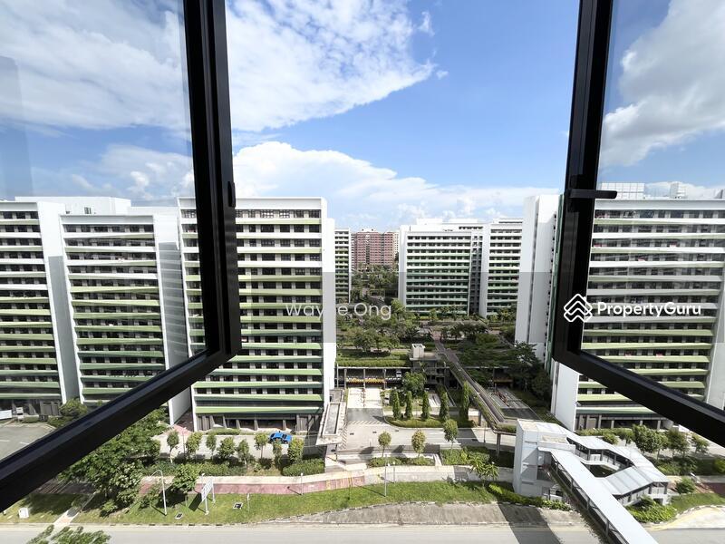 HDB Flat for Sale: D18, 523608