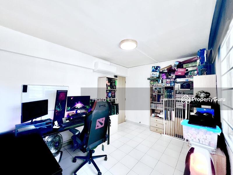 HDB Flat for Sale: D19, 550215