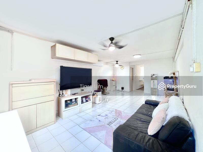 HDB Flat for Sale: D19, 550215