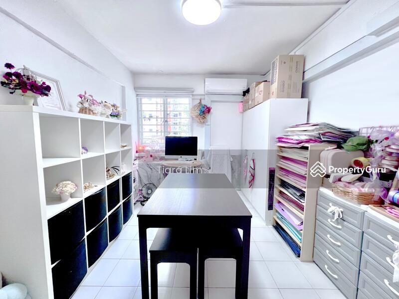 HDB Flat for Sale: D19, 550215
