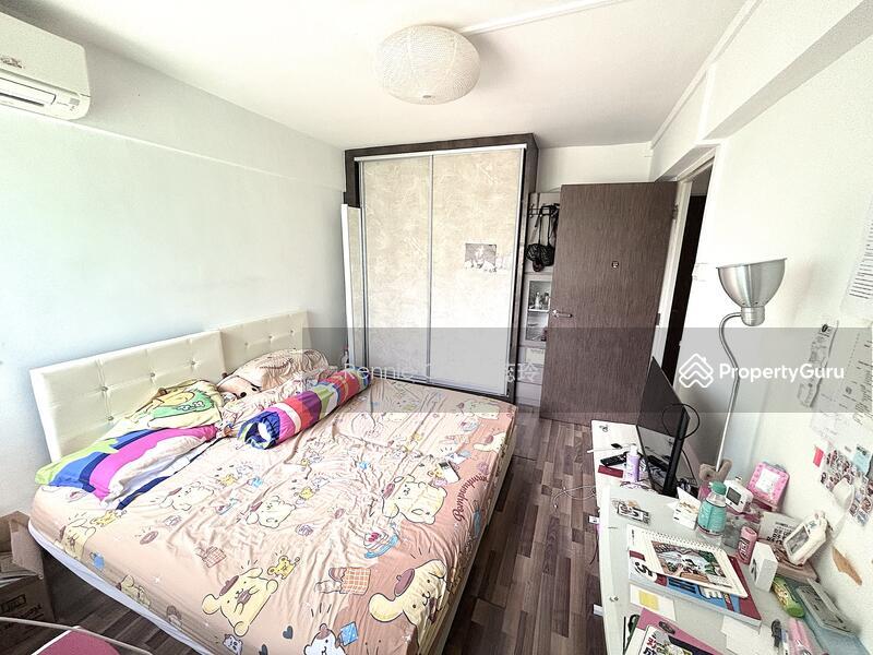 HDB Flat for Sale: Yishun, D27, 760241