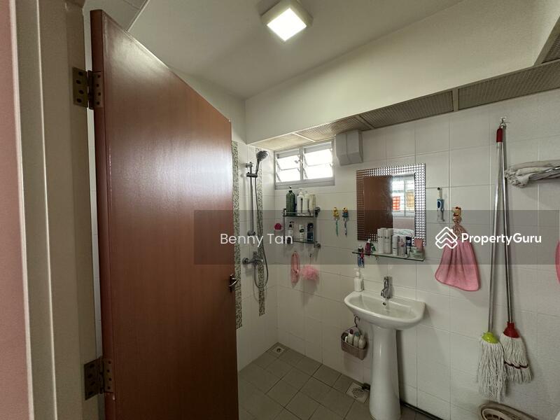 HDB Flat for Sale: Yishun, D27, 760453