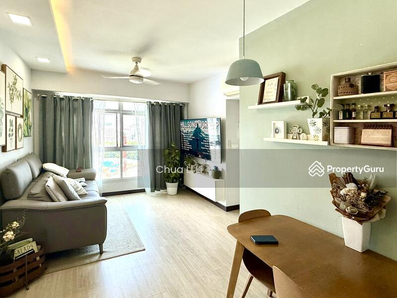 Prop-GPT: HDB Flat: D23  633D Senja Green