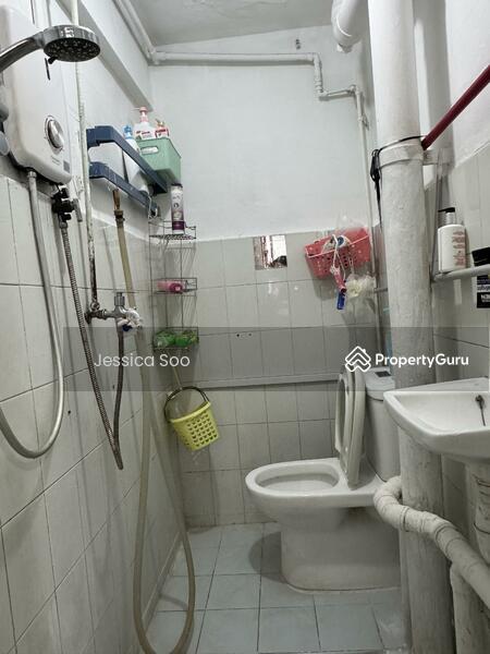 HDB Flat for Sale: D13, 370045