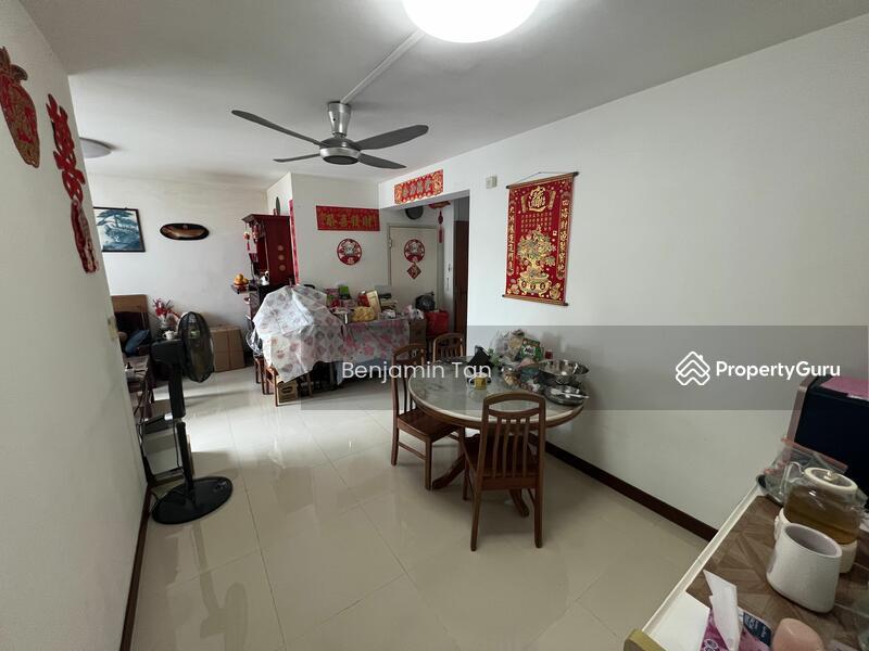 HDB Flat for Sale: Yishun, D27, 761511