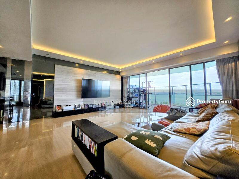 Prop-GPT: Condominium: D15 Marine Parade Silversea
