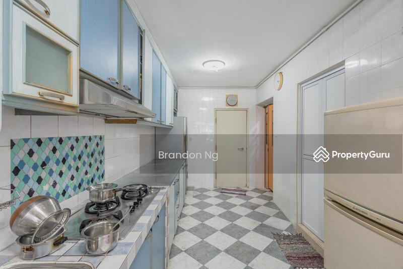 296C Compassvale Crescent