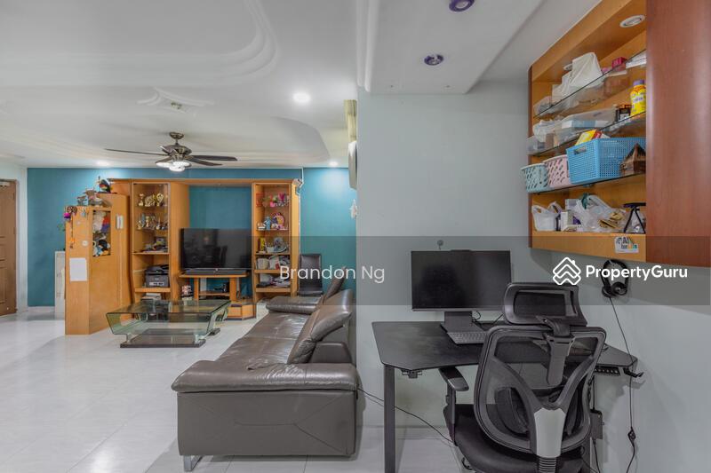 296C Compassvale Crescent